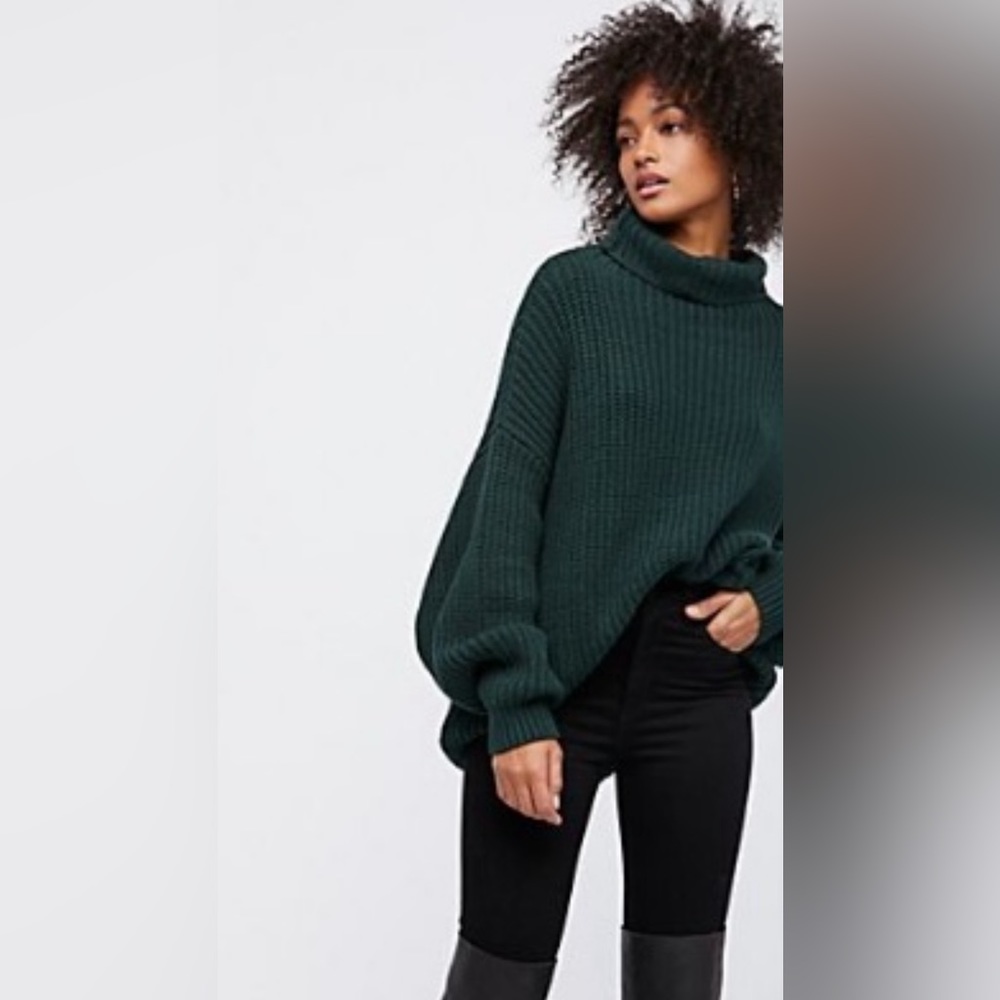 Free People Evergreen Swim Too Deep Pullover Sweater Size M VGUC